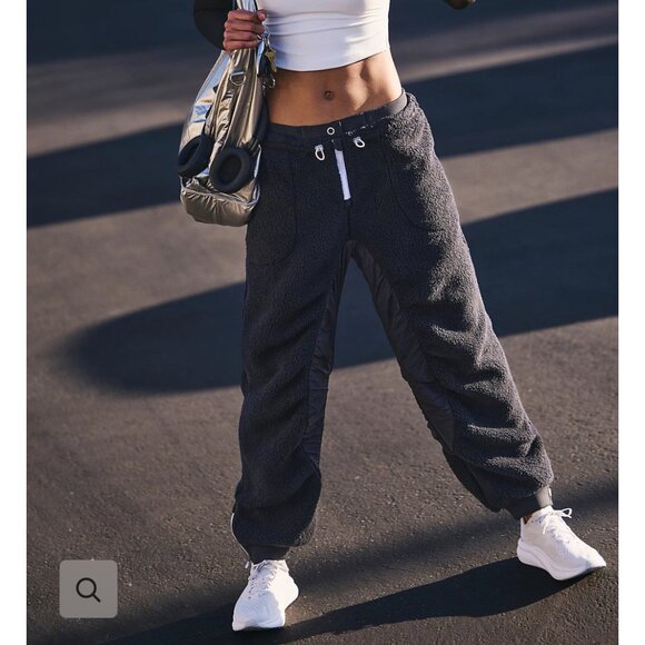 new FREE PEOPLE SUNDOWN fleece pants snowboarding ski - Picture 1 of 4